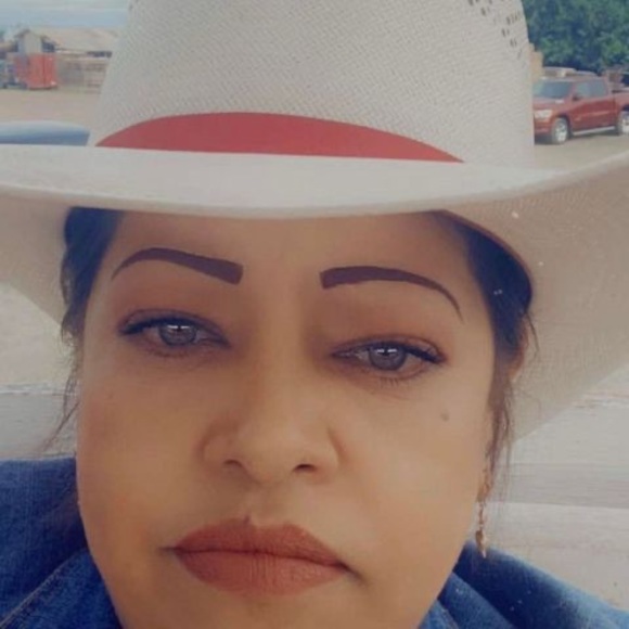 Profile Picture of Lupe Ferreyra (@lupeferreyra) on Poshmark