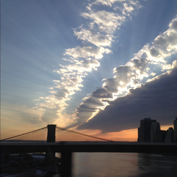 Profile Picture of Fan Zhang (@xyz19) on Poshmark