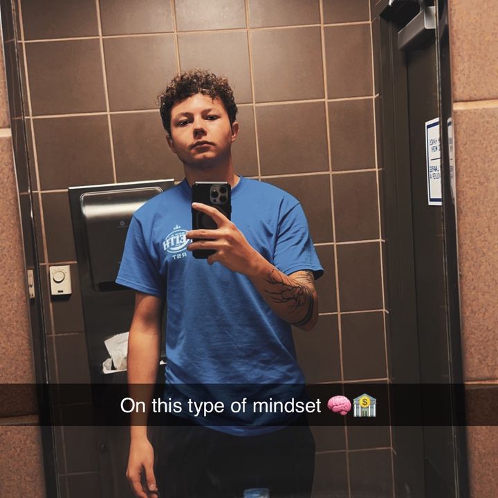 Kristopher Morgan - Tiktok Profile Picture of Kristopher Morgan (@krismorgan19) on Tiktok