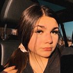 Profile Picture of :))) (@_.toriholmes._) on Instagram