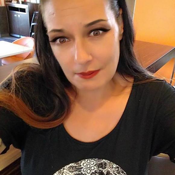 Profile Picture of Katina Gabos (@sexxxikat) on Poshmark