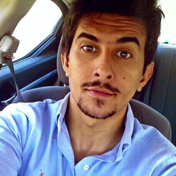 Profile Picture of Saleh Khajah (@arbawiq8) on Poshmark