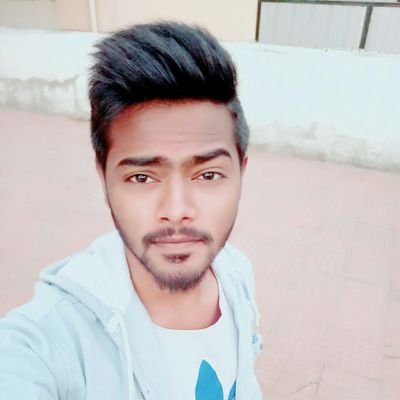 Profile Picture of Shubham Kapadi (@Jerry_wid_beard) on Twitter