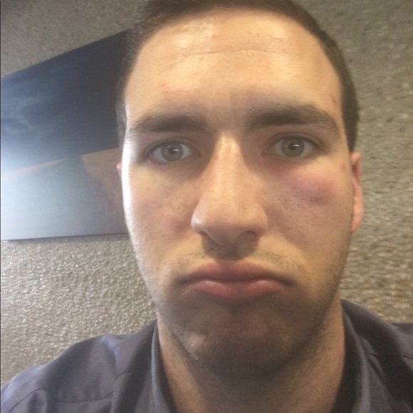 Profile Picture of David Kearns (@daveedkearns) on Poshmark