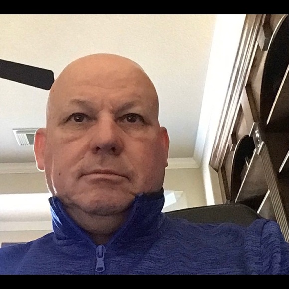 Luis Bordes - Poshmark Profile Picture of Luis Bordes (@lrb2006vla) on Poshmark