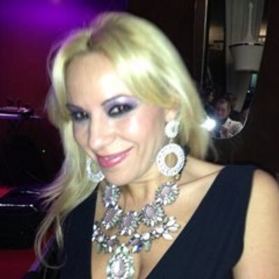 Profile Picture of Nike Rivizzigno (@nikerivi) on Twitter