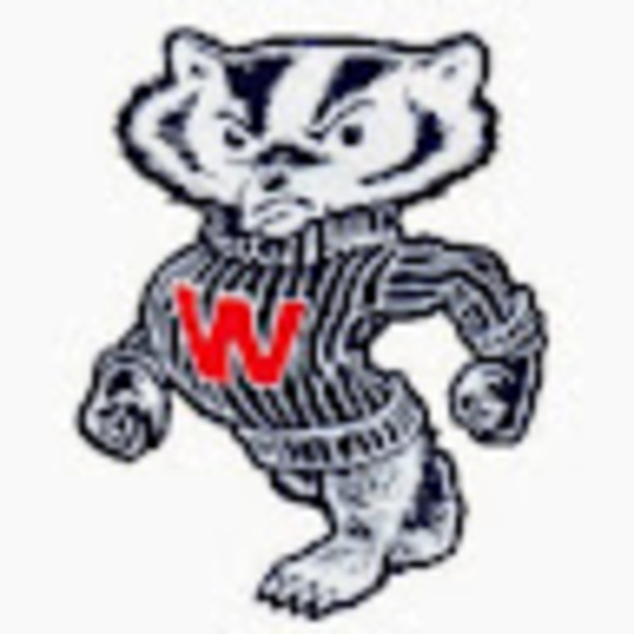 Profile Picture of Andrew Rosemeyer (@andy5rosey) on Poshmark