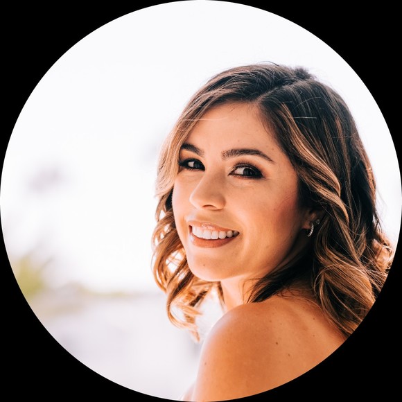 Profile Picture of Brianne's Closet (@xoxobrianne) on Poshmark