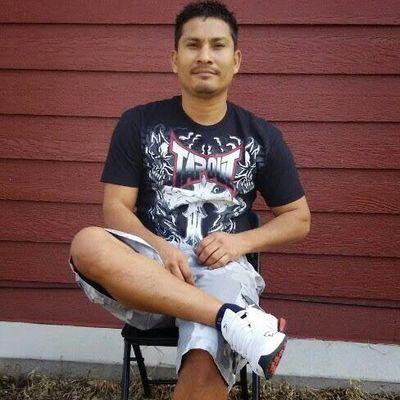 Profile Picture of Erik Siguenza (@esiguenza71) on Twitter