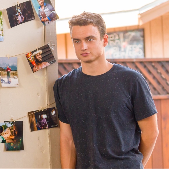 Profile Picture of Eric Guthridge (@ericguthridge1) on Poshmark