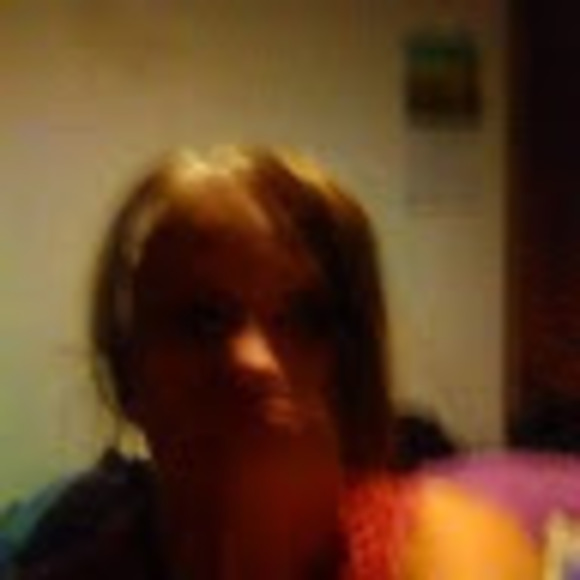 Profile Picture of Marla Pearce (@pearcemarla7) on Poshmark