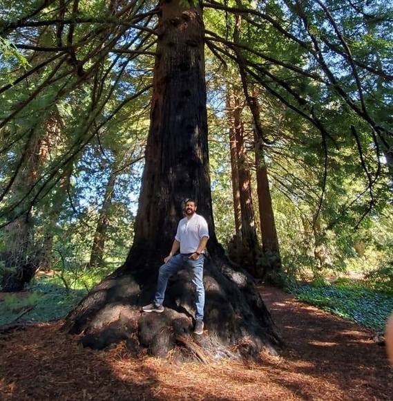 Profile Picture of Juan Mateus (@juanmateus) on Poshmark