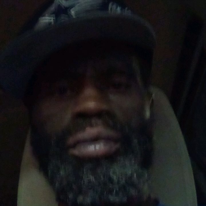 Profile Picture of Zoboy50 (@alonzocheeks3) on Tiktok