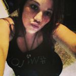 Vani Y Aaron - Instagram Profile Picture of Vani Y Aaron (@aaronvani) on Instagram