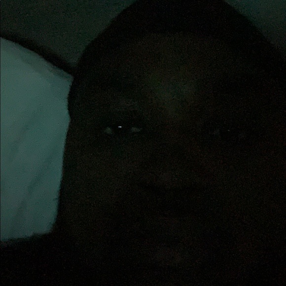 Profile Picture of Calvin Hunter (@chunter85) on Poshmark