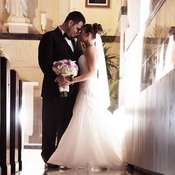 Profile Picture of Lauren Marello (@laurenmarello) on Poshmark