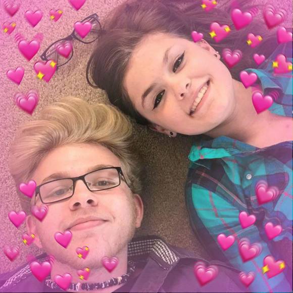 Profile Picture of Hunter Hosterman (@hunterhosterman) on Poshmark