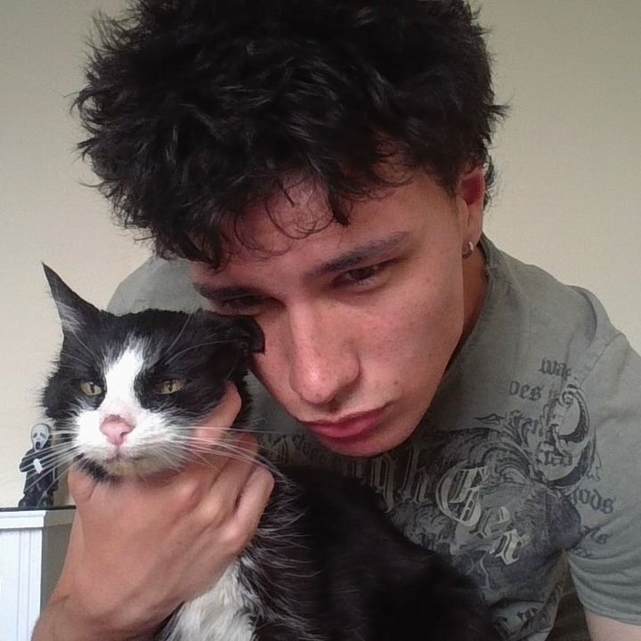 Profile Picture of adam.boul (@adam.boul) on Tiktok