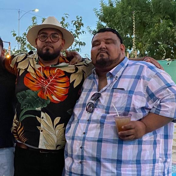 Profile Picture of Joel Reveles (@joelreveles) on Poshmark