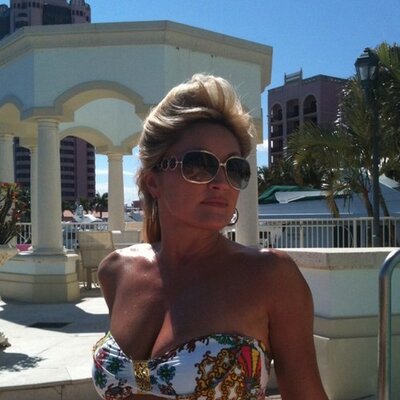 Profile Picture of Gail Schwartz (@gailorraine) on Twitter