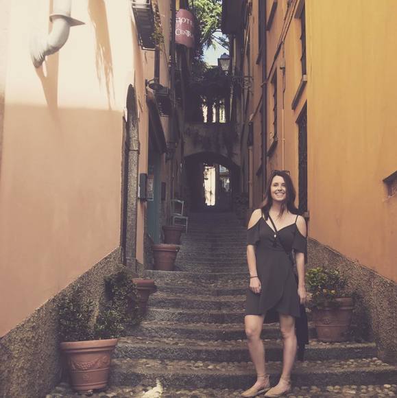 Profile Picture of Jacqueline Batchelor (@jaxbatch) on Poshmark