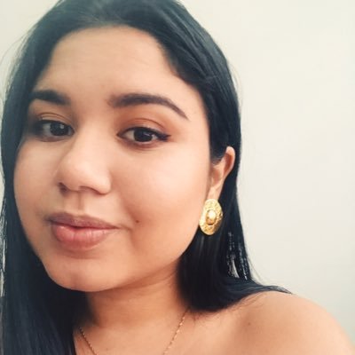 Profile Picture of Daniela Calvache (@WonderlandCK) on Twitter