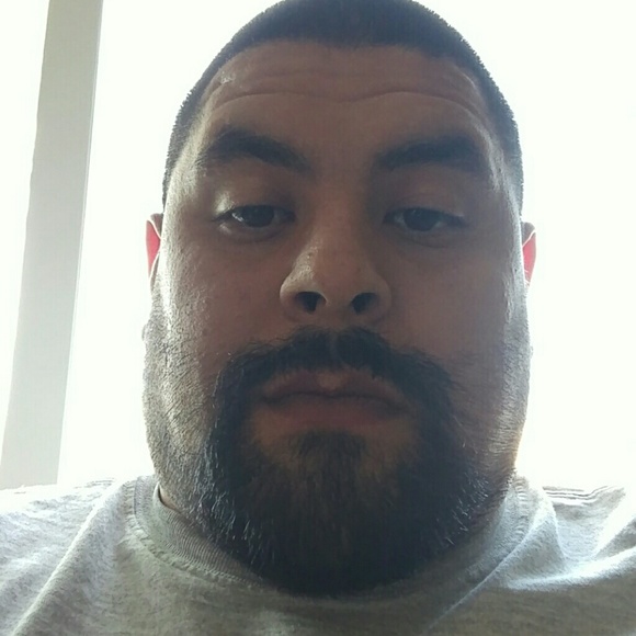 Profile Picture of Joshua Barajas (@mrjb6199) on Poshmark