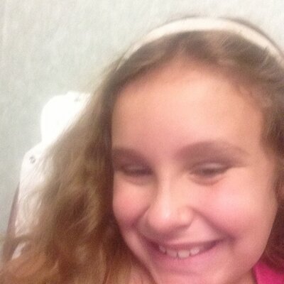Profile Picture of Sophia Claire Isaacs (@IsaacsClaire) on Twitter