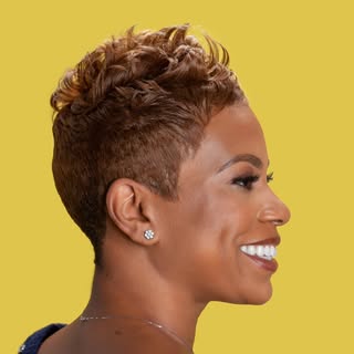 Profile Picture of Crystal Marshall (@write2success) on Instagram