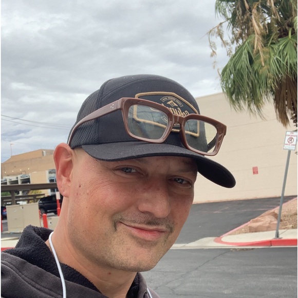 Profile Picture of David Joines (@djoines691) on Poshmark