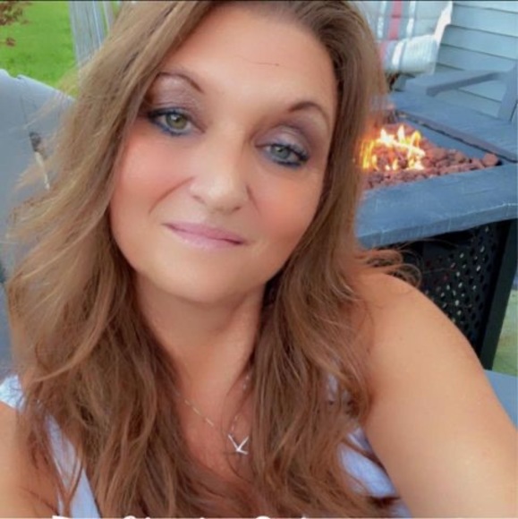 Profile Picture of Sheila Coleman (@srcolem) on Poshmark