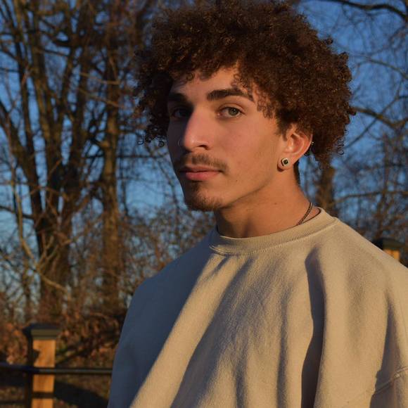 Profile Picture of Sean Gaffaney (@smg42) on Poshmark