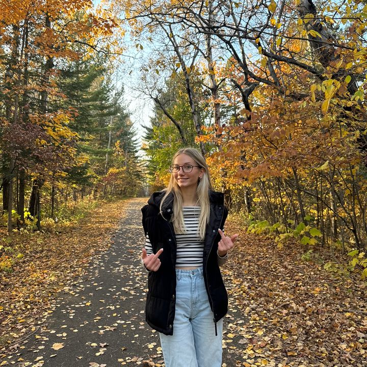 Profile Picture of Julia Pederson (@juliapederson) on Tiktok