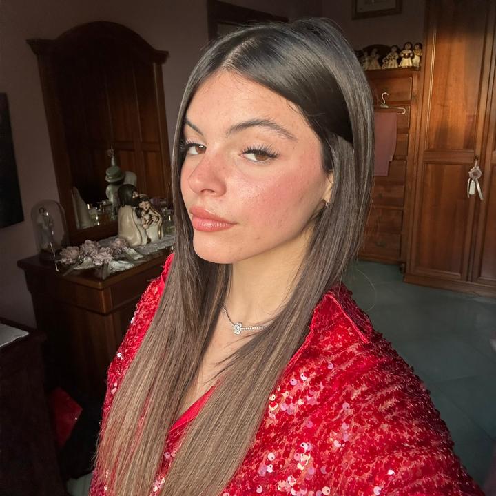 Profile Picture of M A R T I N A (@martinadambrosio.__) on Tiktok