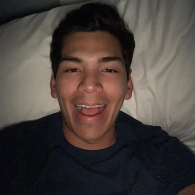 Profile Picture of Alexis Rosales (@DanBlue11) on Twitter