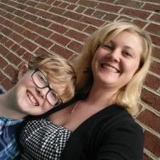 Profile Picture of Stacy Hinton (@hinton_stacy) on Twitter