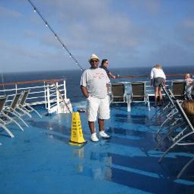 Profile Picture of Kenneth Hamilton (@PoHamp) on Twitter