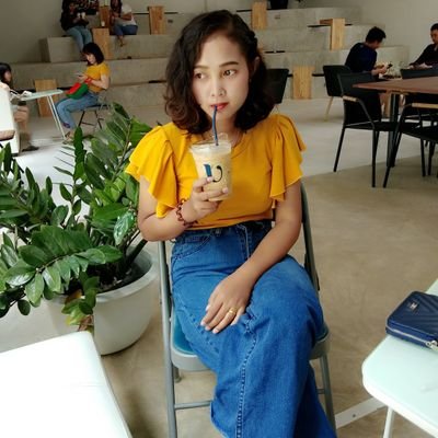 Profile Picture of เอน โอ เค (@vongsavanh1991) on Twitter