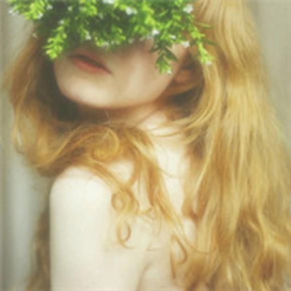 Profile Picture of Kimberly Tyler (@agrotisbreakbon) on Poshmark