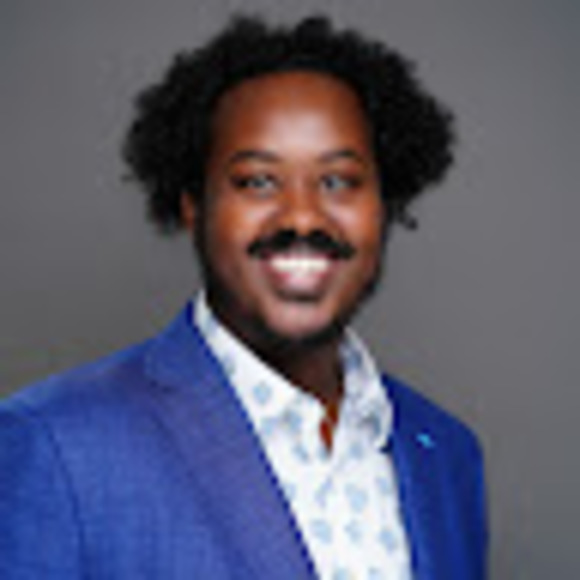 Profile Picture of Mohamed Mohamed (@mohomeswmo) on Poshmark