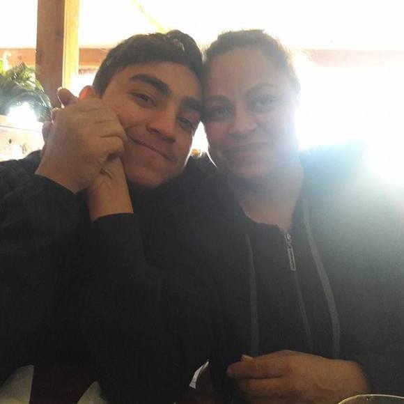 Profile Picture of Raymond Miranda (@raymondm27) on Poshmark