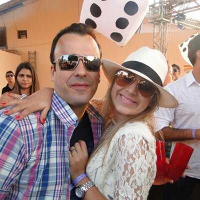 Profile Picture of Lara Amaral (@LaraAFBirolli) on Twitter