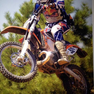 Profile Picture of John J Walaszek (@tilezeus) on Twitter