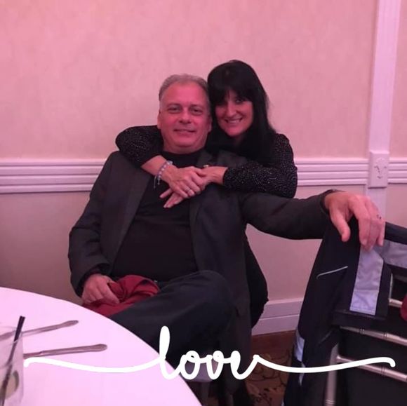 Profile Picture of Angela Outhouse (@aouthouse) on Poshmark