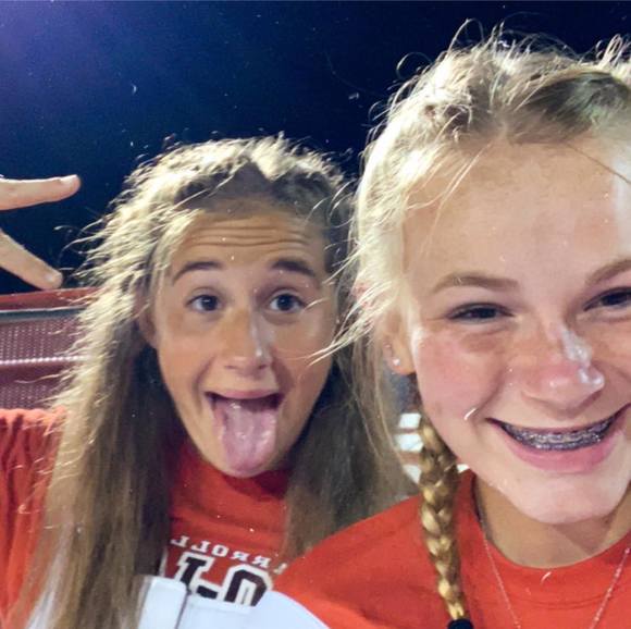 Raegan Schlueter - Poshmark Profile Picture of Raegan Schlueter (@raes104) on Poshmark