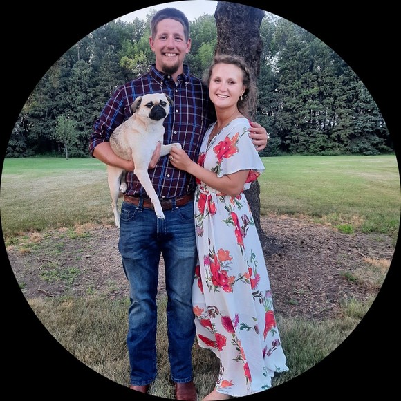 Yssi Entzie - Poshmark Profile Picture of Yssi Entzie (@yssientzie) on Poshmark