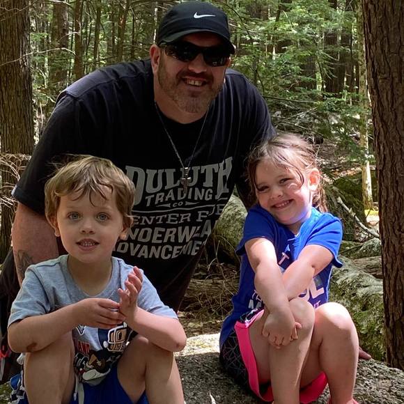 Profile Picture of Kenny Branley (@kennybranley) on Poshmark