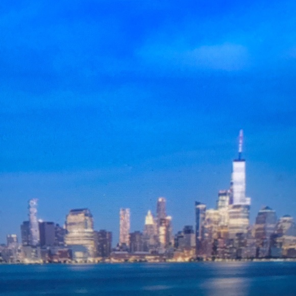 Profile Picture of Kate Lin (@katelin159) on Poshmark