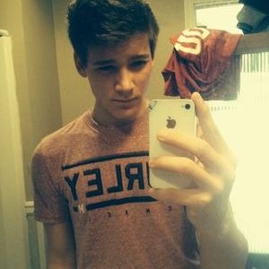 Profile Picture of Corey Temple (@temple_corey) on Twitter