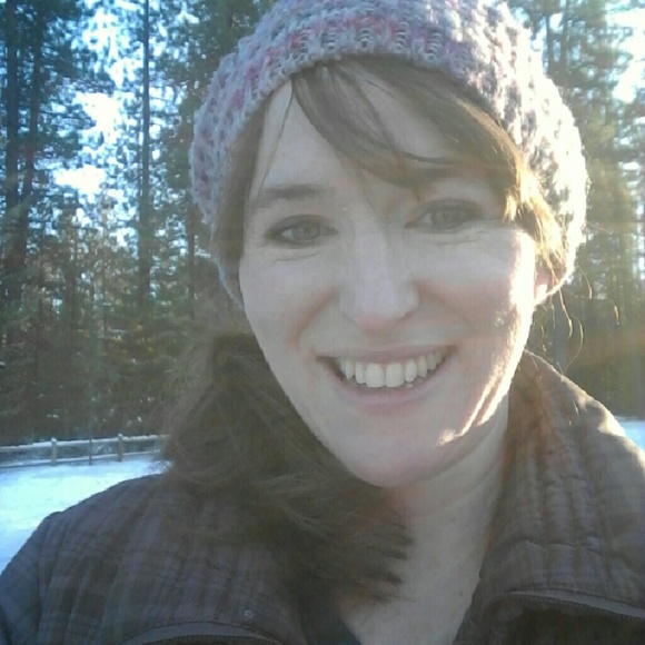 Profile Picture of Amy Moscatelli (@moscatelli) on Poshmark